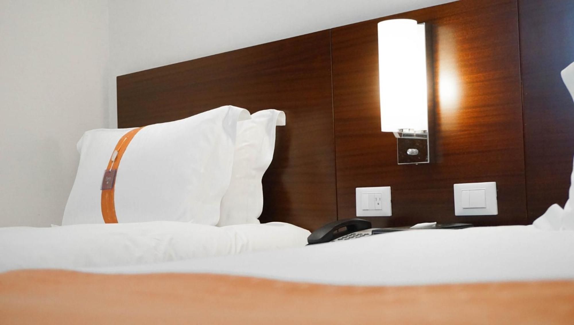 Hione Holiday Hotel Тайпей Екстериор снимка
