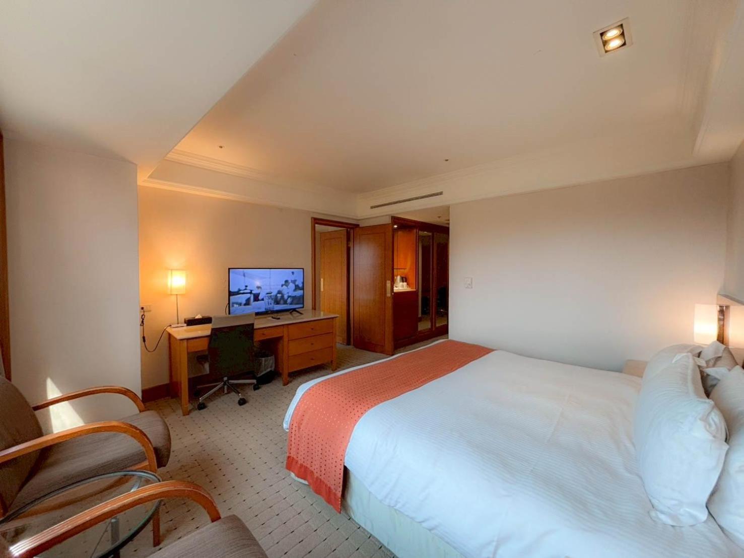 Hione Holiday Hotel Тайпей Екстериор снимка