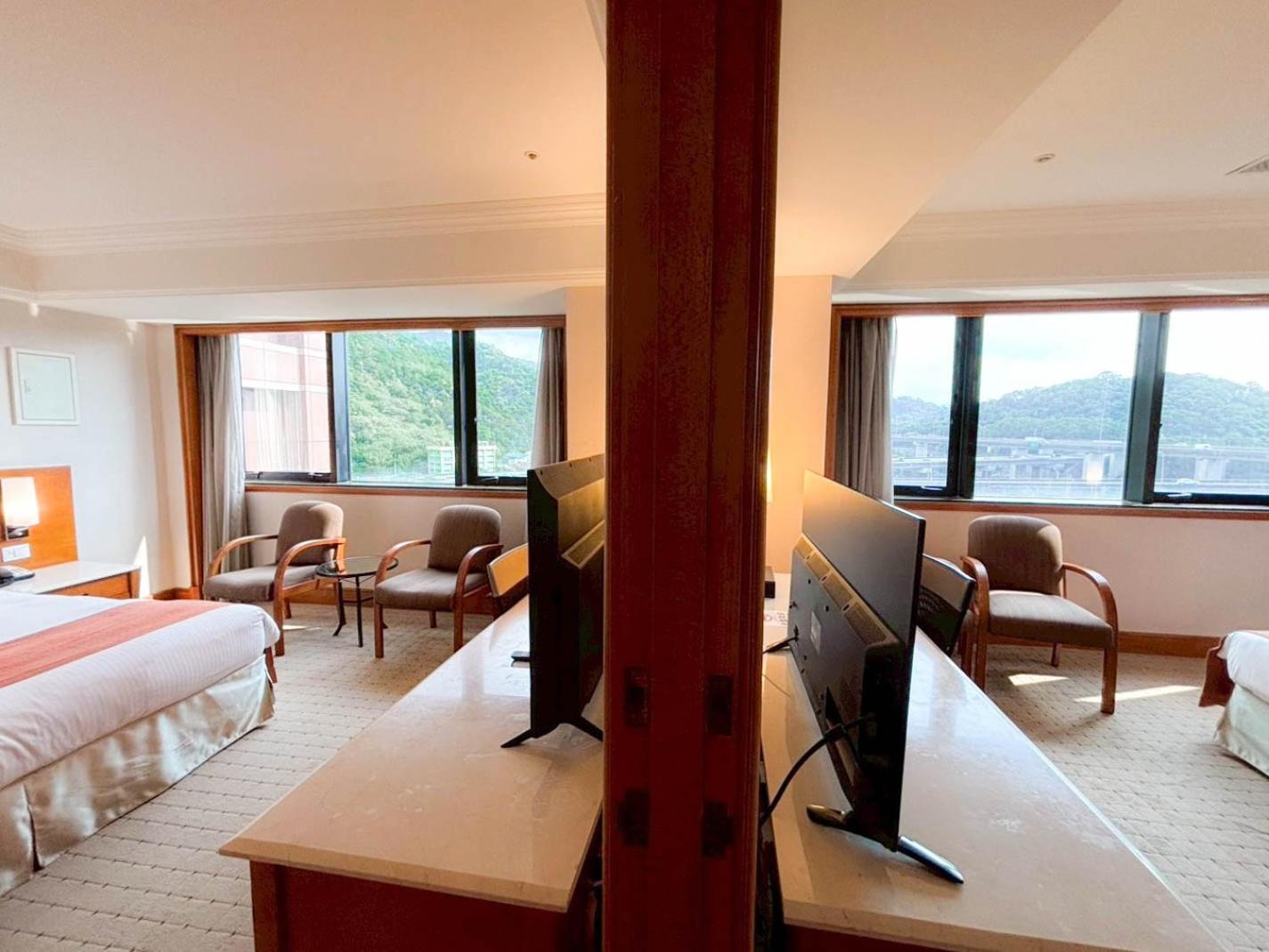 Hione Holiday Hotel Тайпей Екстериор снимка