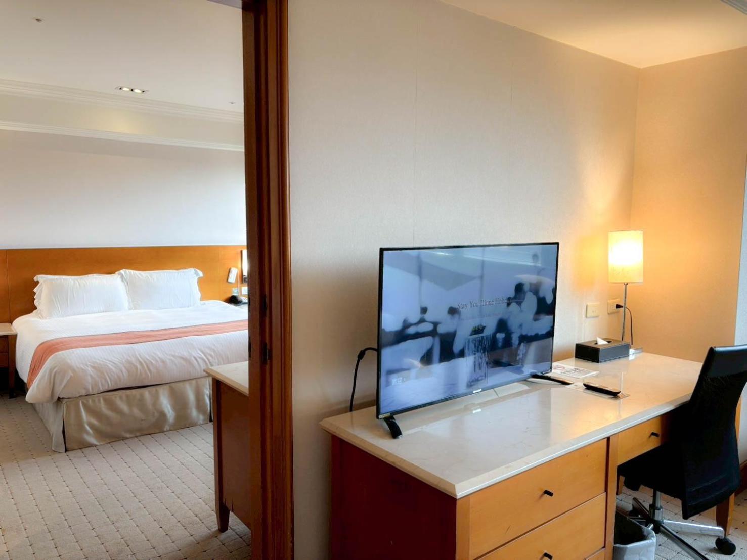 Hione Holiday Hotel Тайпей Екстериор снимка